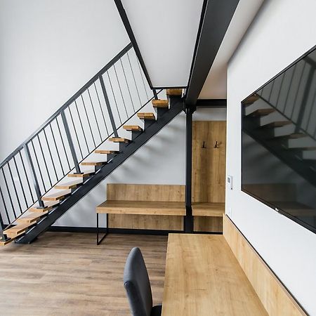 Hotel Browar Wiatr Uniejow Bagian luar foto