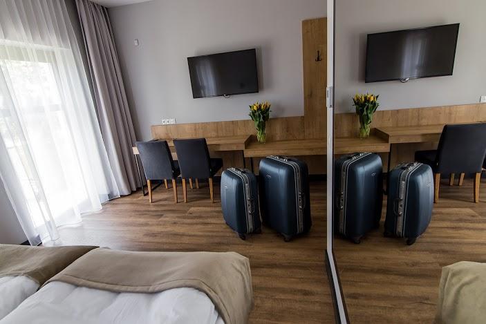 Hotel Browar Wiatr Uniejow Bagian luar foto
