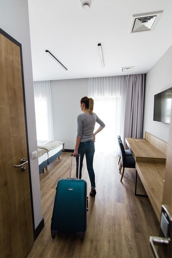 Hotel Browar Wiatr Uniejow Bagian luar foto